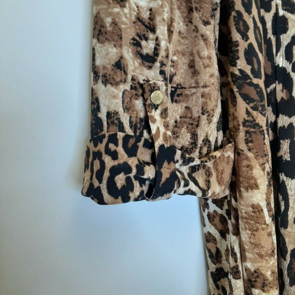 New Directions Top Leopard Tan Black Large Roll Tab Sleeve Stretch Knit Bib Fron - Picture 4 of 8